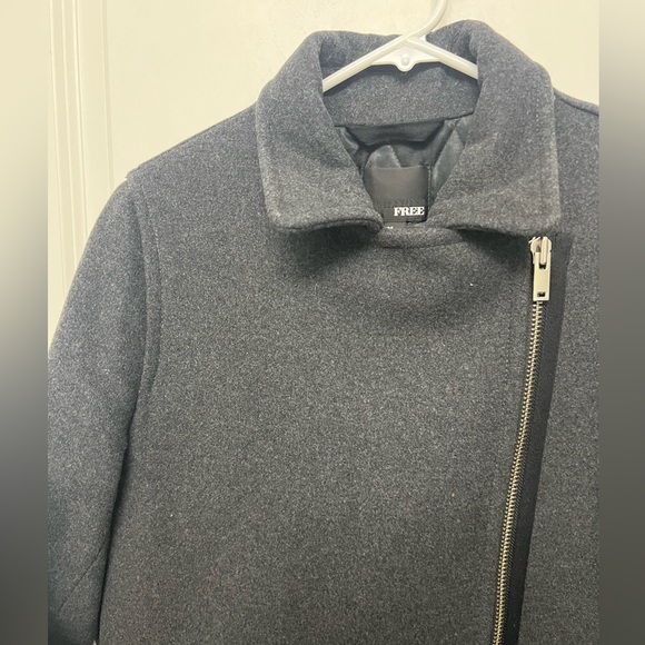 Aritzia Wilfred Free Fei Coat - Picture 5 of 7